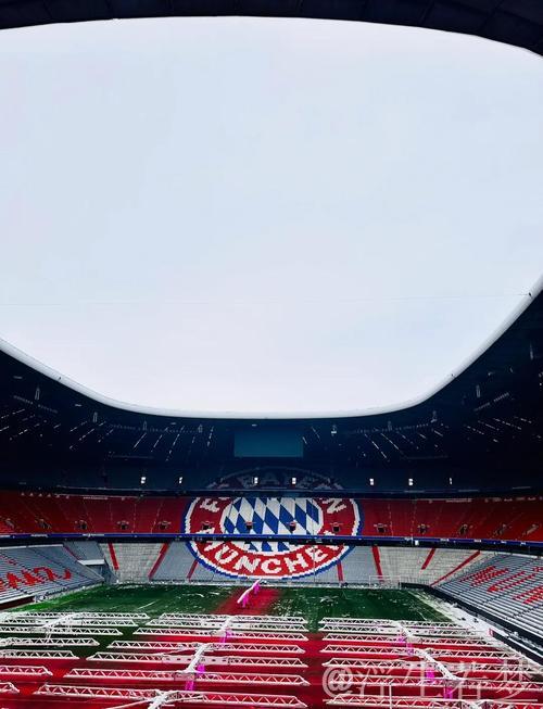 安联球场：拜仁之心之向